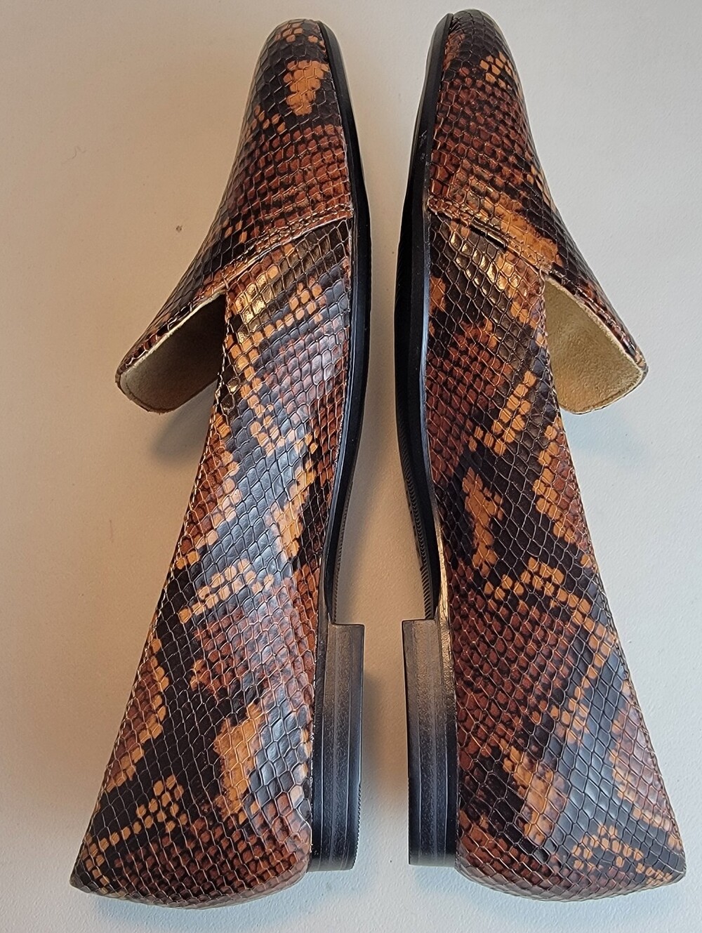 Naturalizer Women's Emiline Leather Loafers Brown Snake Embossed Sz 8 Wide - Picture 5 of 10